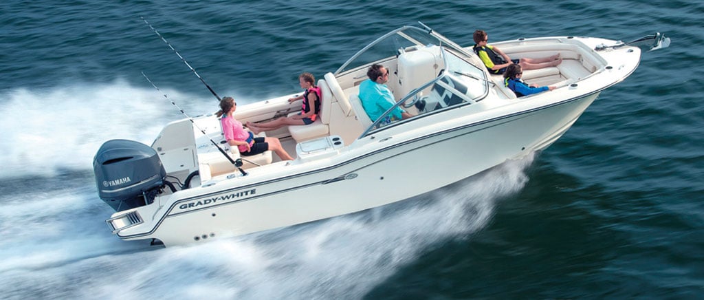 2017 1 Boat Buyers Guide GW235Runnings