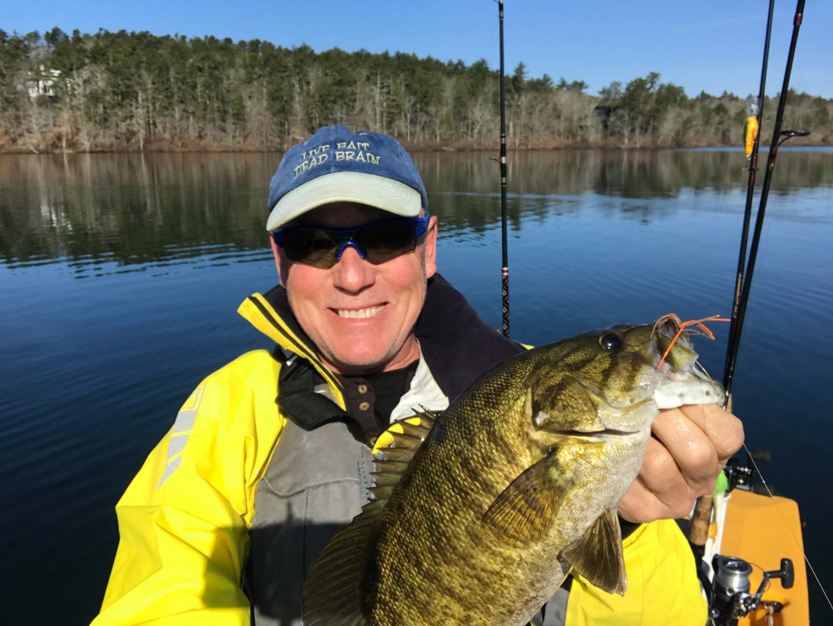 Bobber Fishing for Early Fall Bass with Live Shiners 