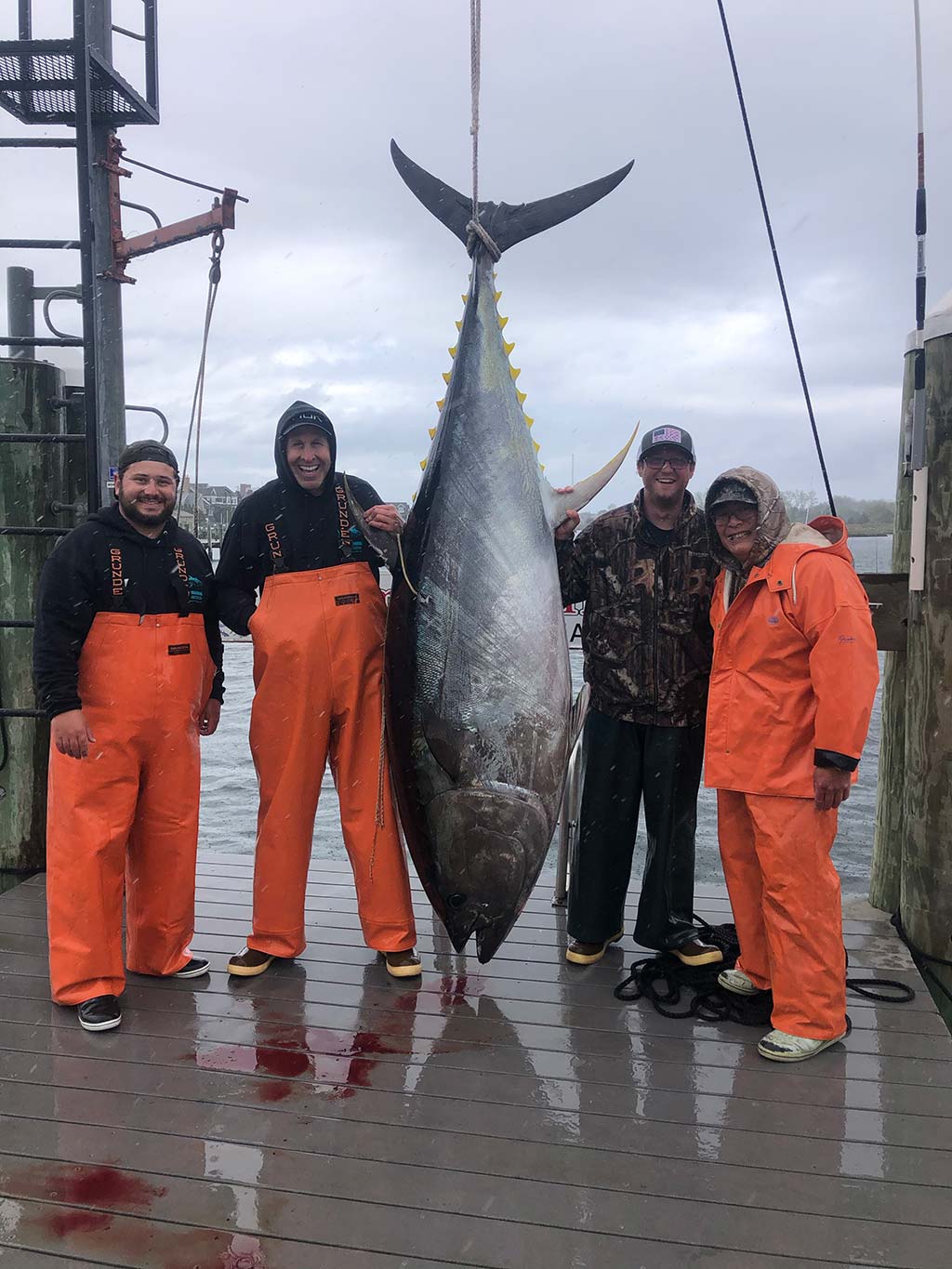 NOAA Closes Giant Bluefin Fishery For Northeast Anglers - The