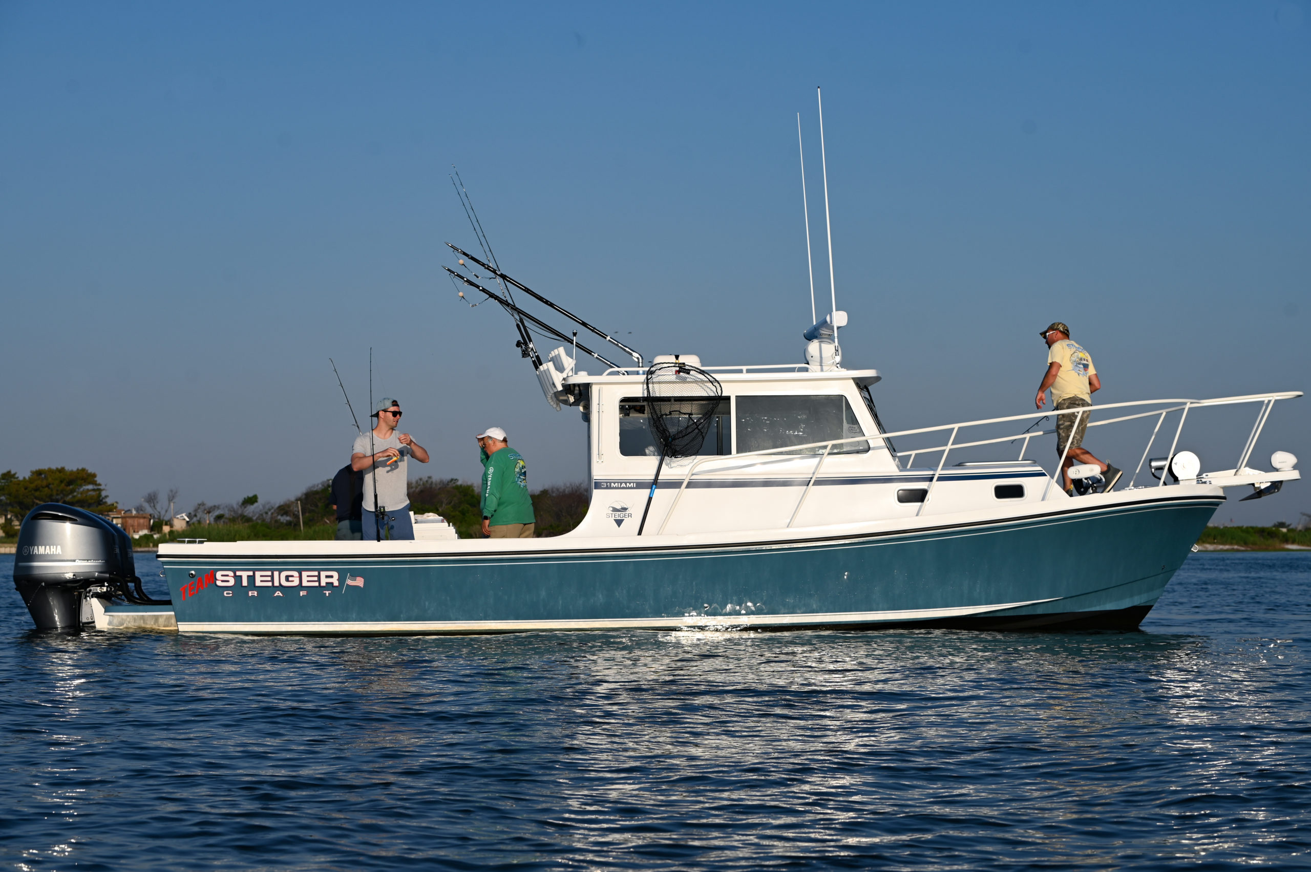 Mako Marine Vinyl Sticker Decal Fish Fishing Ocean Boat Angler Tuna Silver 6 In 