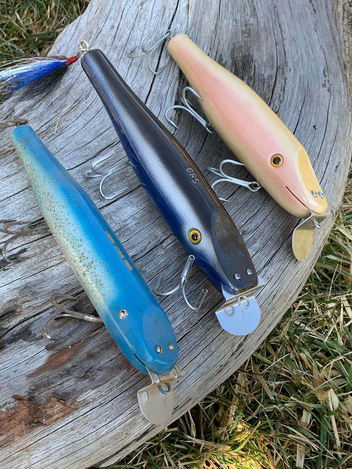 Wooden Jointed Fishing Lure Blue Pikie Wood Fish Bait Old 6 Tackle Old Used  Condition 