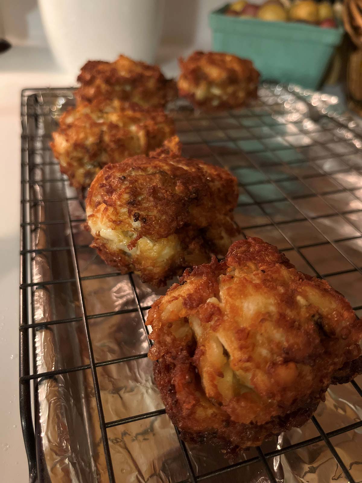 CRAB-CAKES