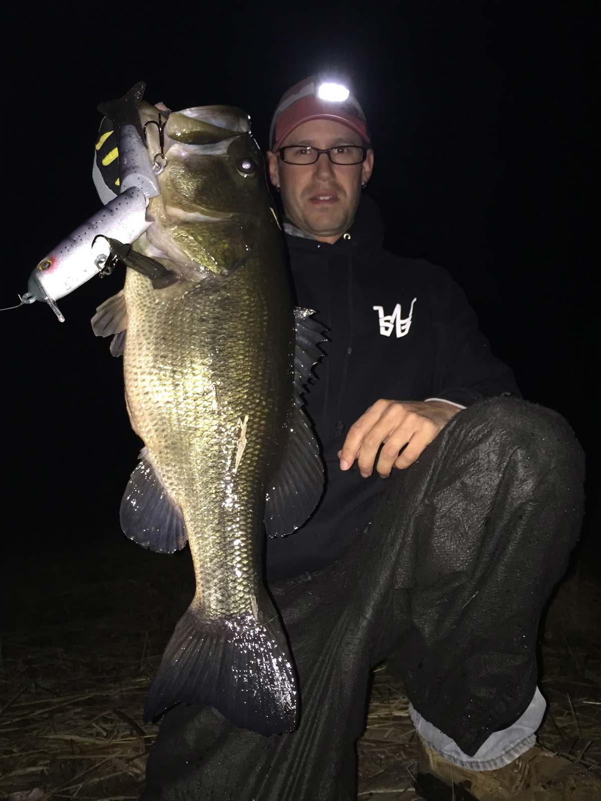 Got myself a new mold last night : r/bassfishing