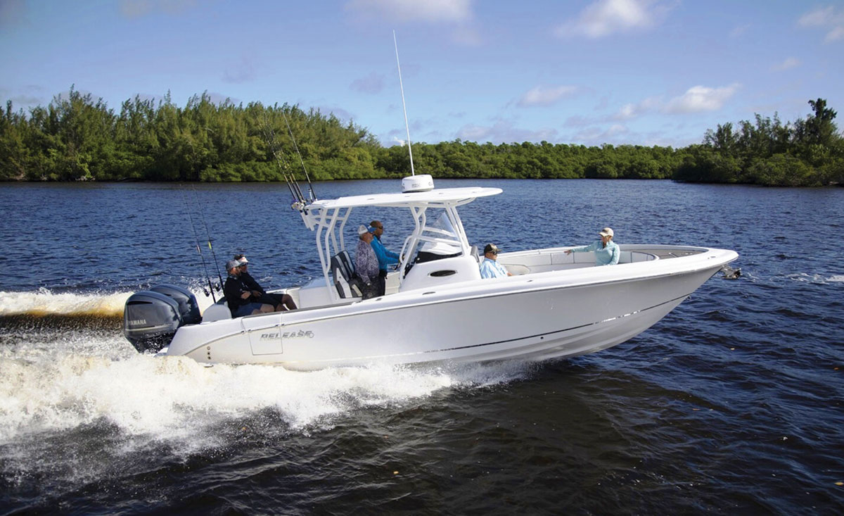 News: Sea Born Announces New Center Console for Families Who Love to Fish -  Bay Boats, Center Consoles, & Offshore Boats