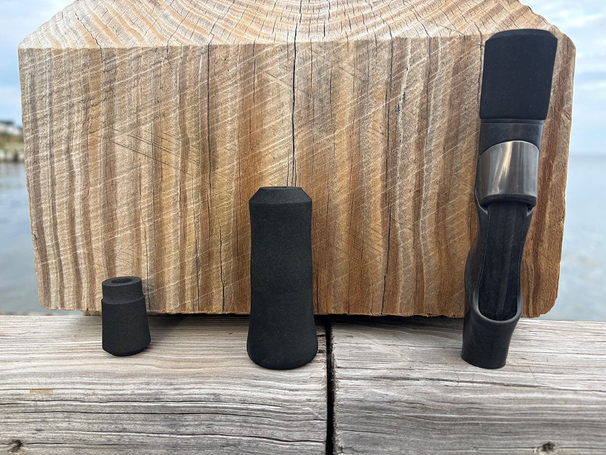 grips